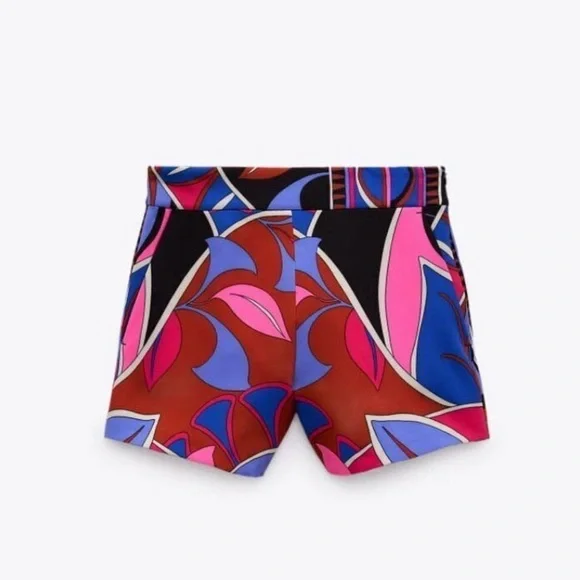 ZARA HIGH WAIST SHORTS - S3441